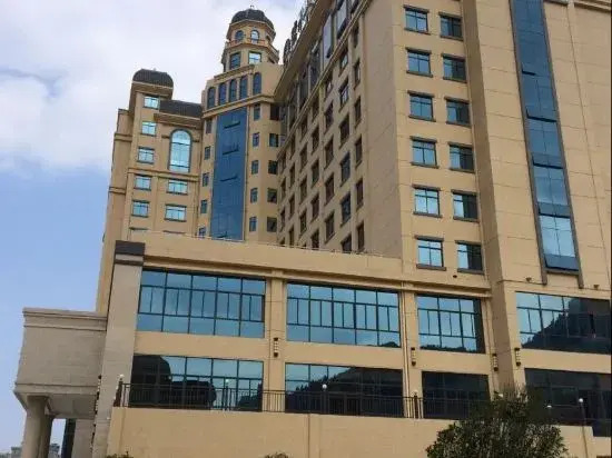 Bi Shui Lan Tian Grand Hotel