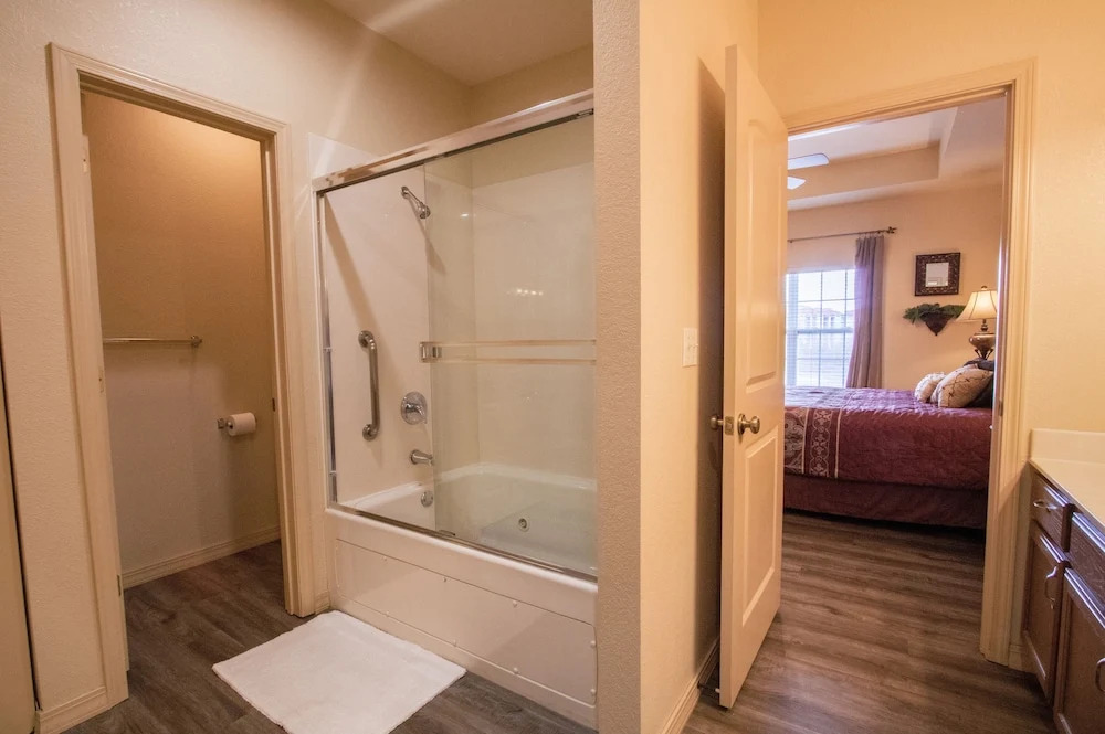 Highrise Haven 2 Bedroom Condo