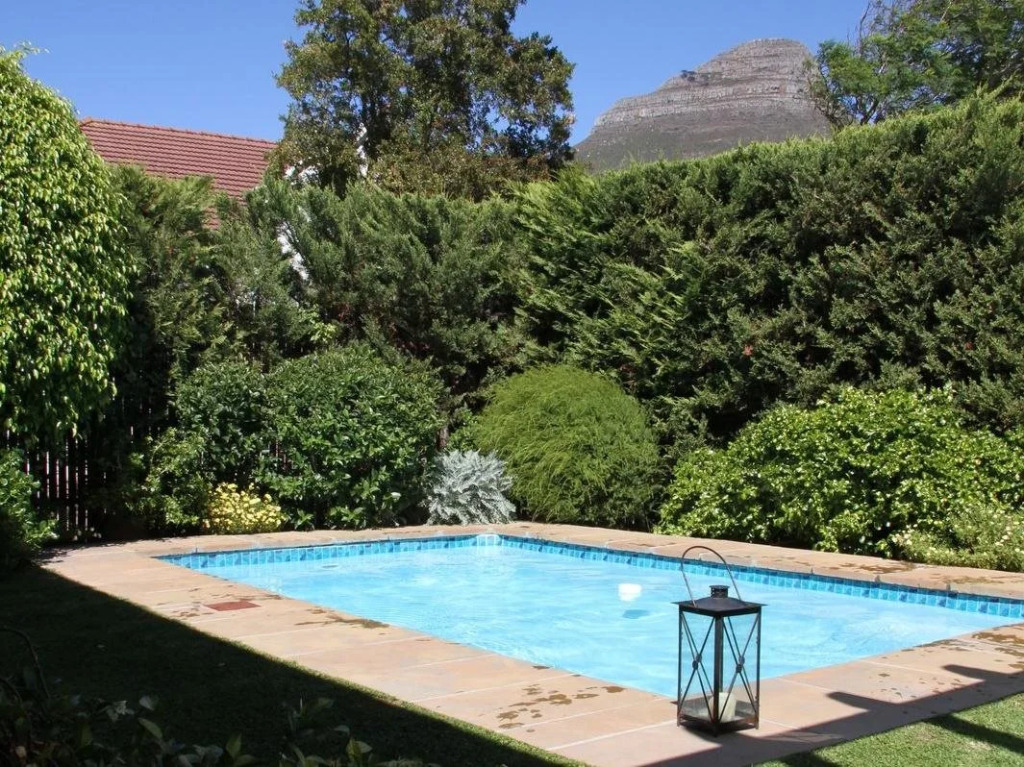 5 Camp Street Guesthouse & Self-catering