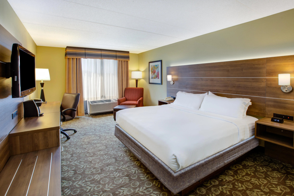 Holiday Inn Express Hotel & Suites Fort Wayne by IHG
