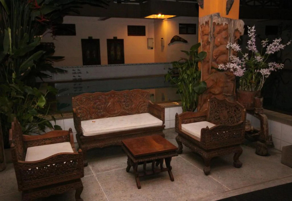 SK House