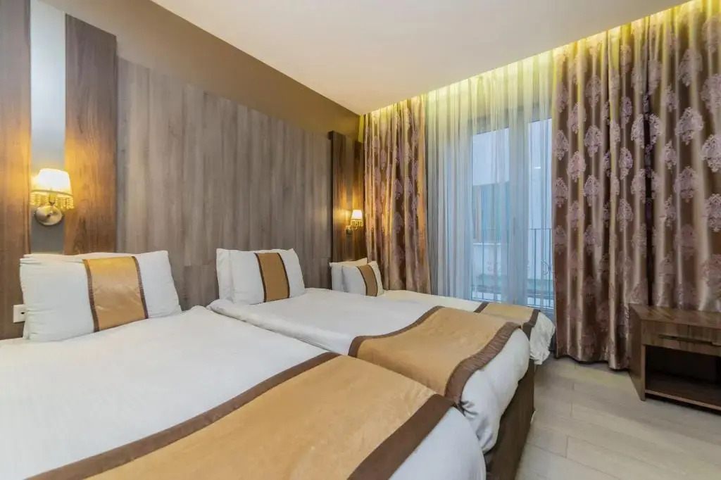 Royal Capital Thermal & Spa Hotel