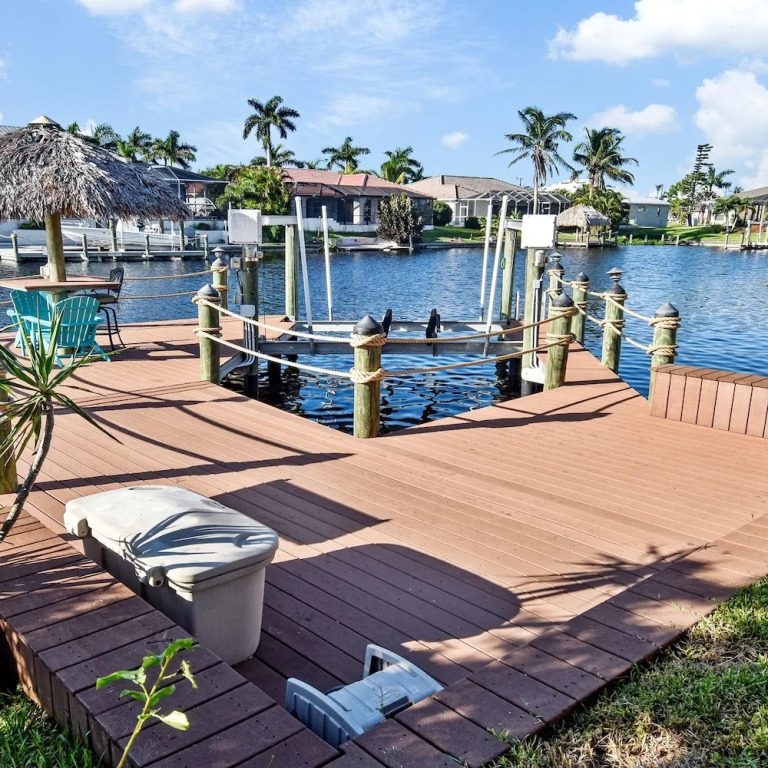 Lupita Great Villa 3 Bed 2 Bath Pool Boat Dock