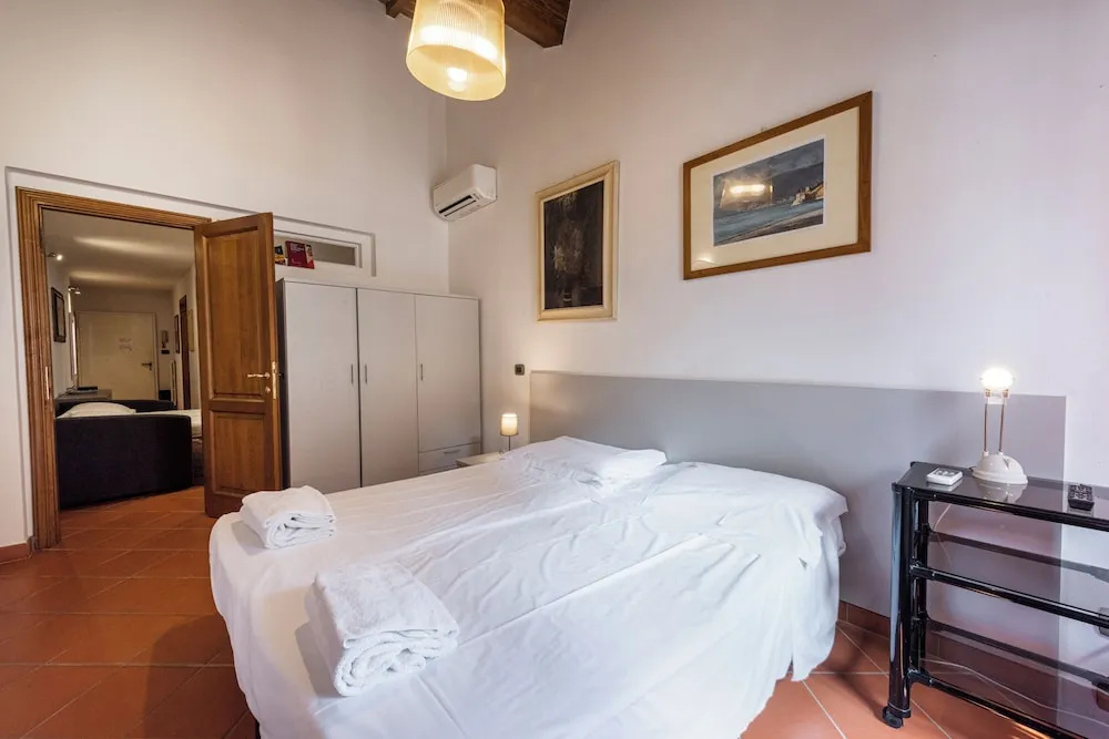 San Frediano House by Mmega