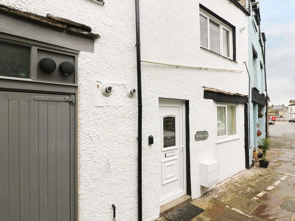 1 Butlers Yard