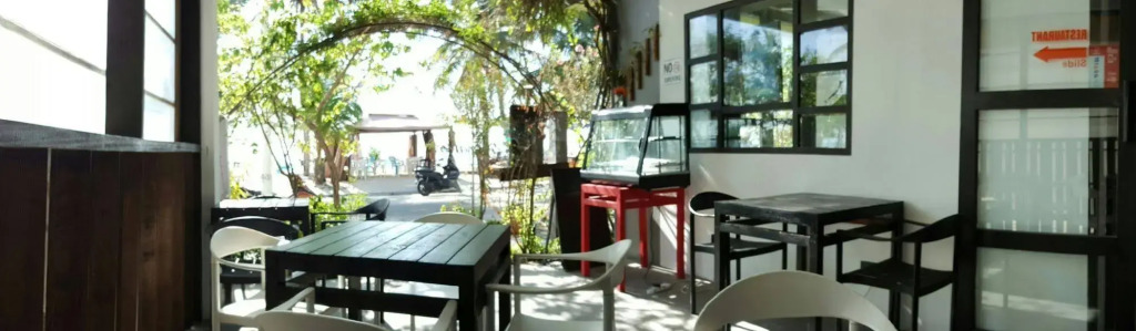 Hotelodge Aloevera Beach