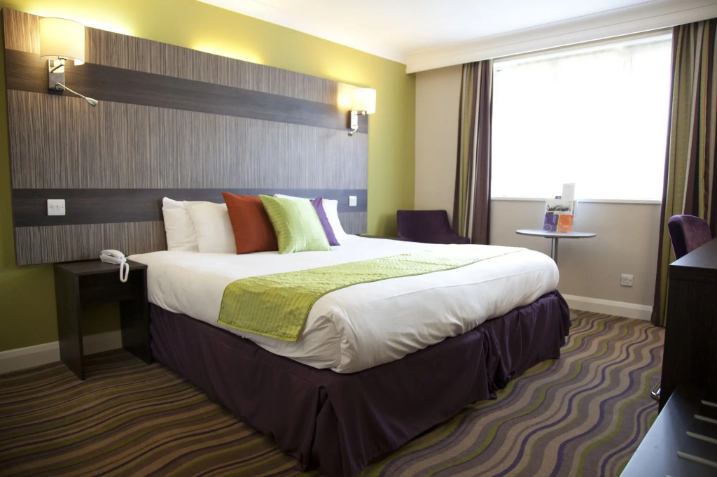Link Hotel