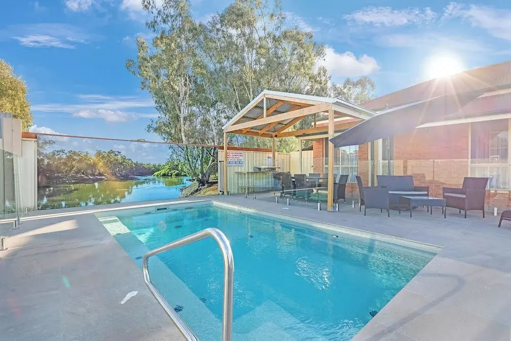 Golden River Motor Inn