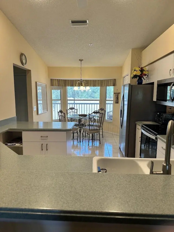 Stoneybrook Condo #926