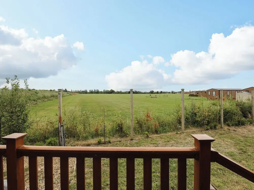 Lodge 26, Fishing Lakes