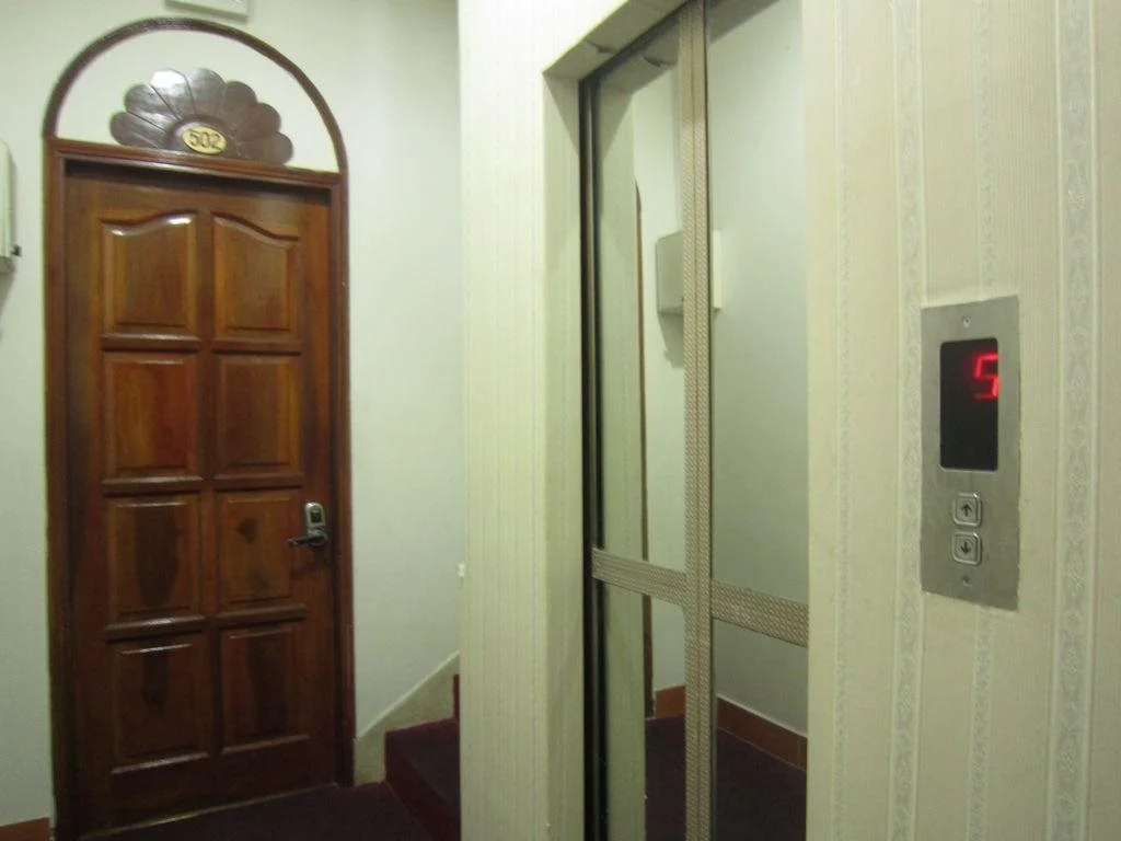 Nhat Quang Hotel
