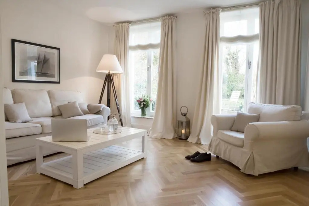 von Deska Townhouses - White House