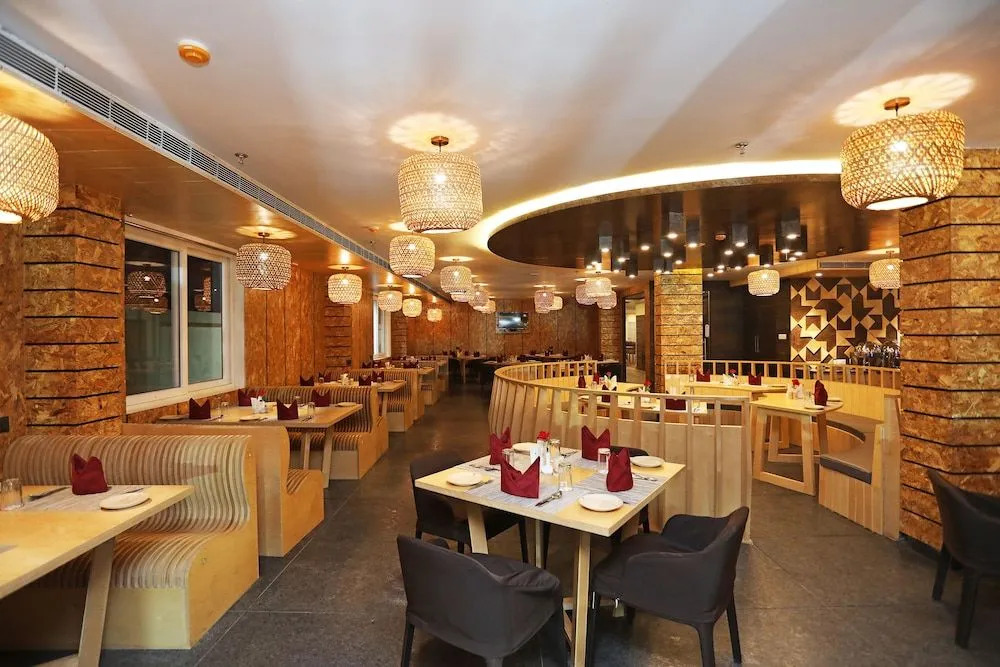 OYO 28757 Pikus Inn