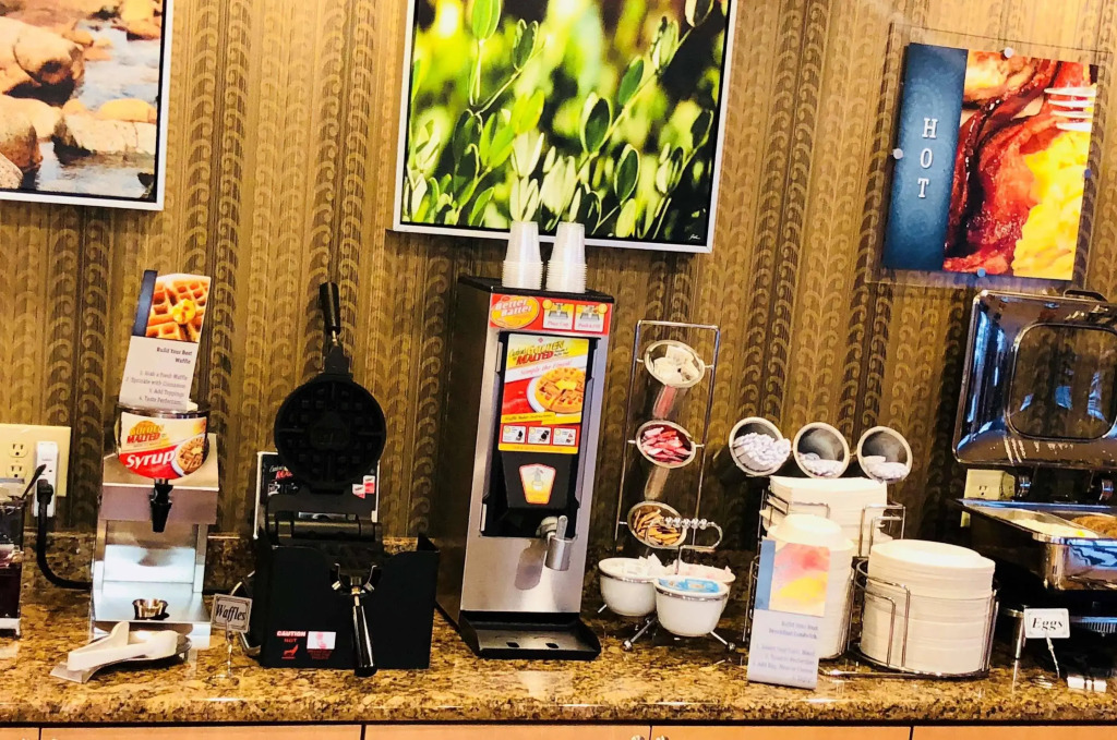 Best Western Plus Rama Inn & Suites