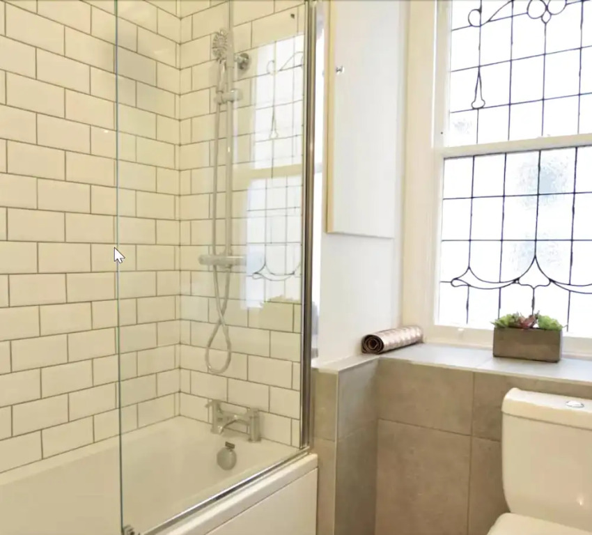 The Coach House - yourapartment