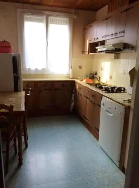 Apartment With one Bedroom in Six-fours-les-plages, With Wonderful Mountain View, Enclosed Garden and Wifi - 3 km From the Beach