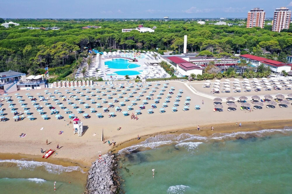 Spetacular Villa on two Floors With Garden 10 Minutes From the sea by Beahost