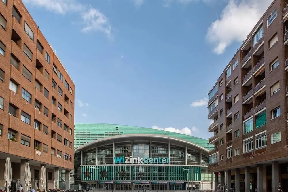 Beautiful 1 Bed Sleeps 6 W Terrace Heart of Madrid
