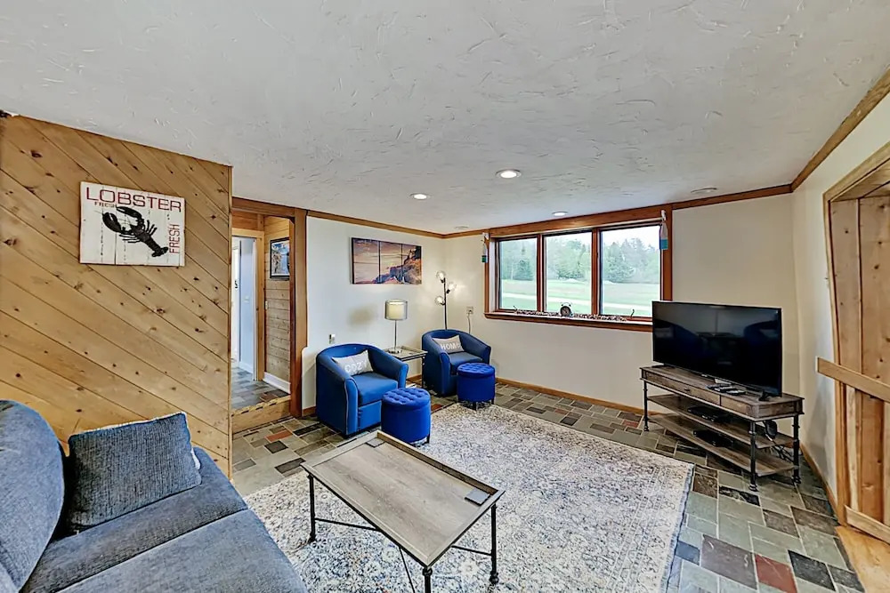 New Listing! Spacious Country W/ Water Views 4 Bedroom Home