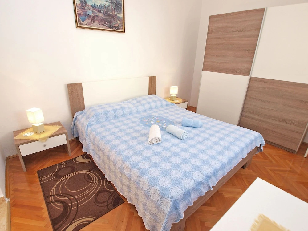 Apartment 154