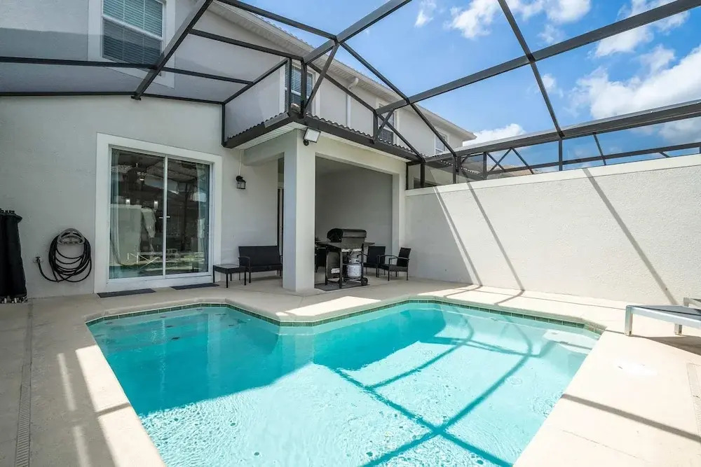 Storey Lake Home Mickey Minions Beds Sleeps 12