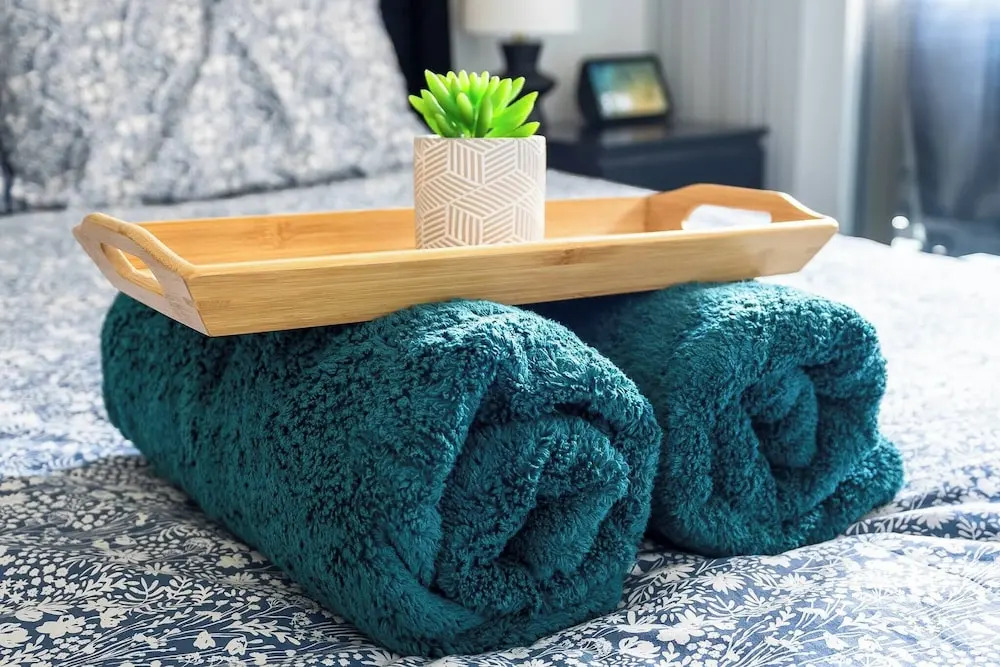 Modern Cozy Kingston Flat, 5 Mins to Train Station