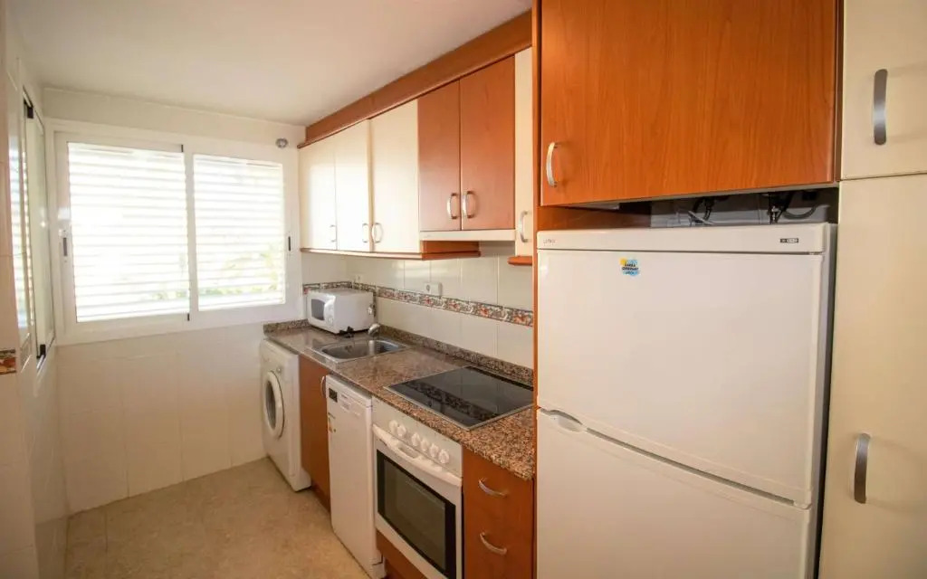 Canaret A Apartamento en segunda línea de playa Albert Villas