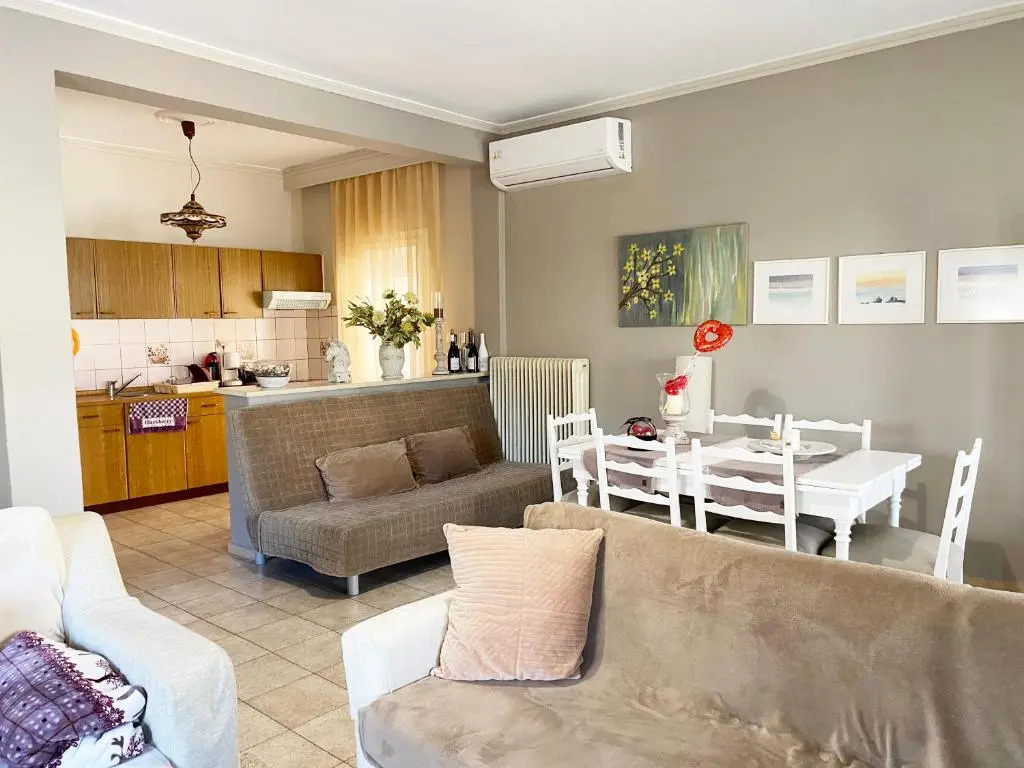 Villa Kenzo 30 metres from the beach