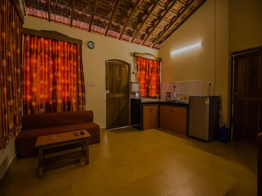 OYO 13401 Home Beach Side 1BHK Calangute