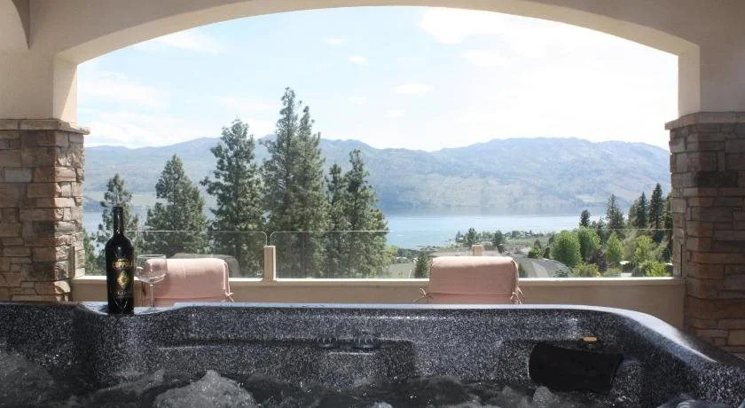 Lake Okanagan Bed and Breakfast
