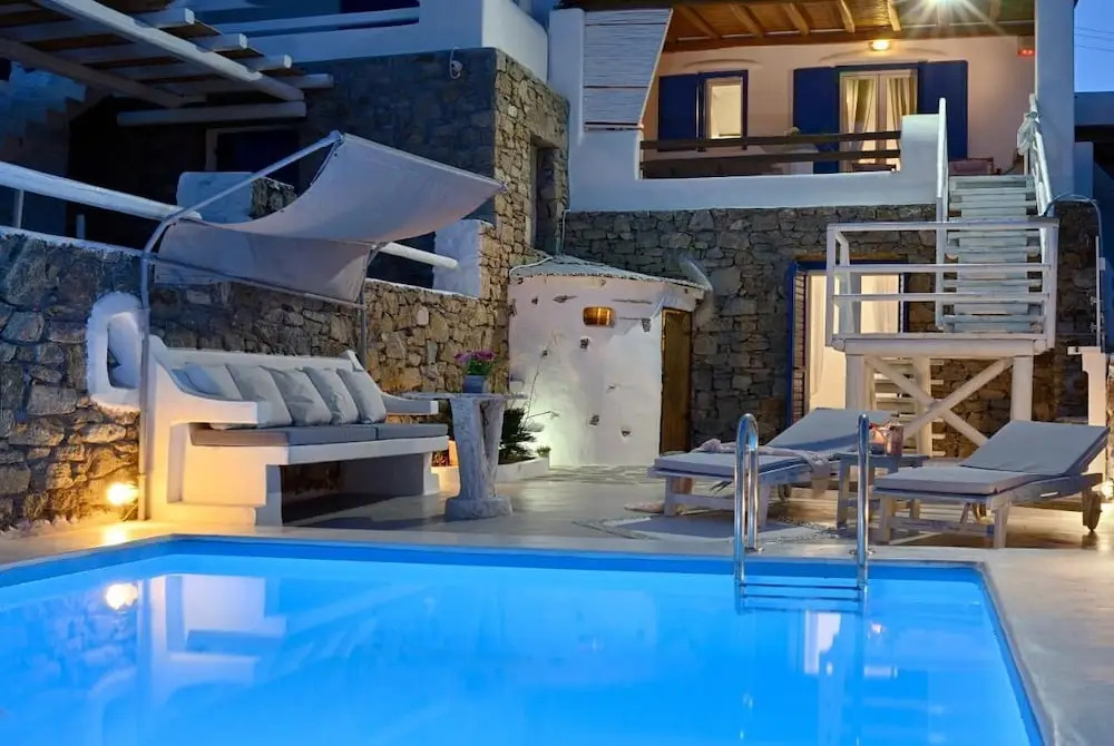 Fulfill your Holiday Dreams at Mikonos