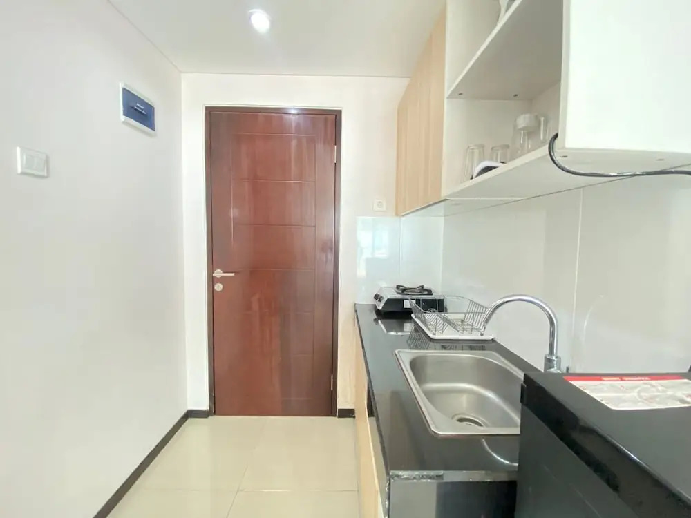 Spacious and Tranquil 2BR Apartment Gateway Pasteur By Travelio