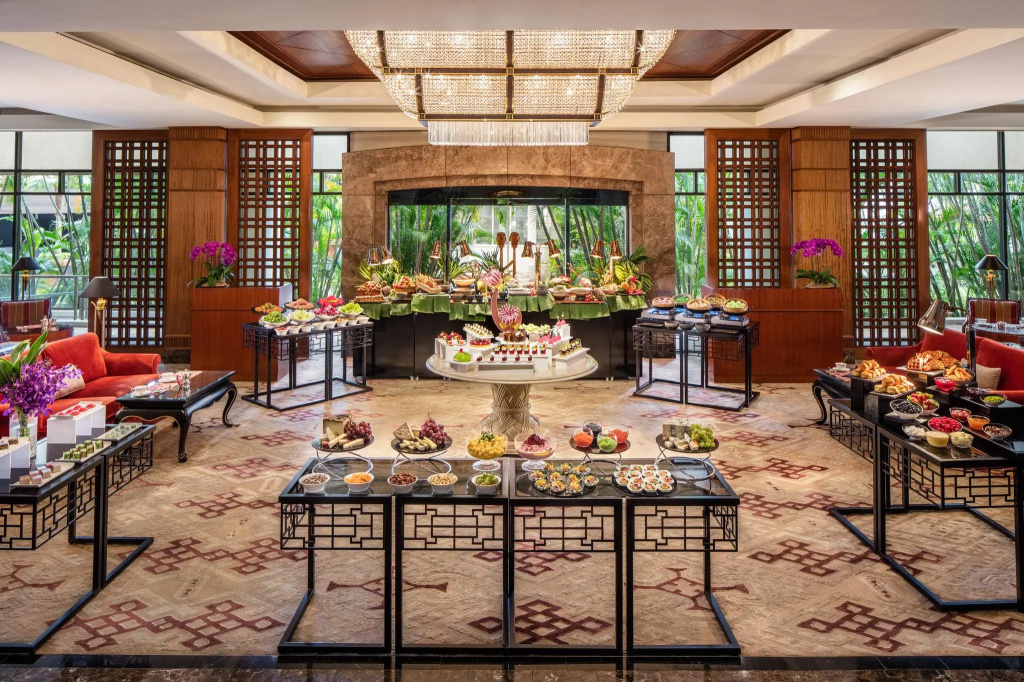 Отель Conrad Singapore Orchard