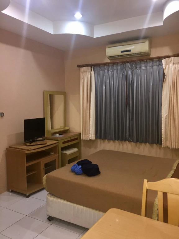 Orient Hotel