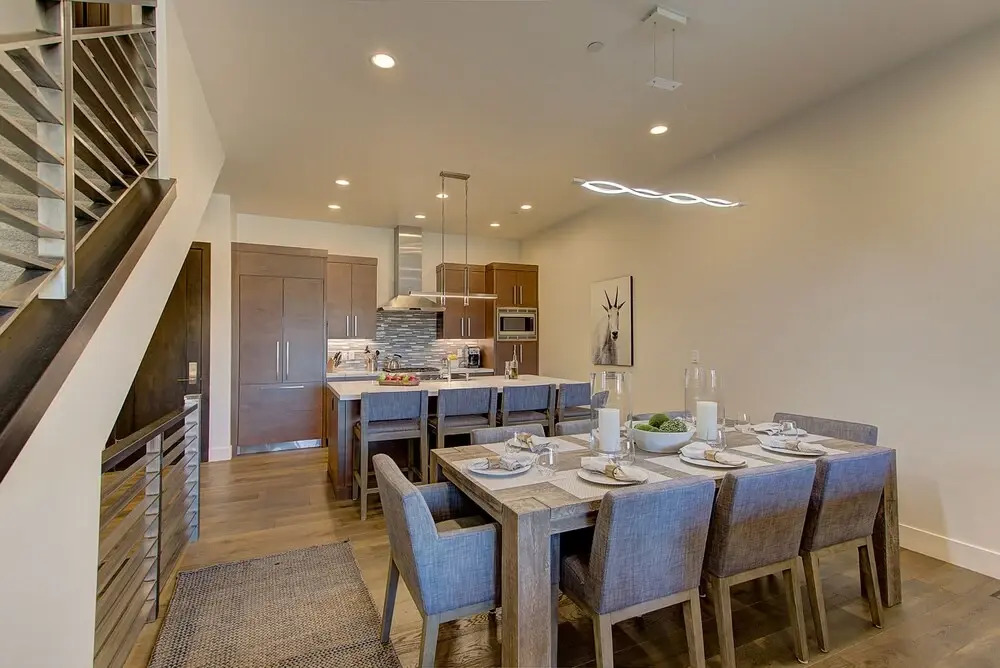 Juniper Landing 3 Bedroom by Avantstay Condo in Park City Mountain Resort w/ Pool, Hot Tub & Gym