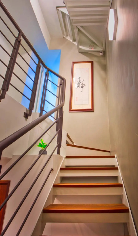 The Sunbeam Hideaway B&B