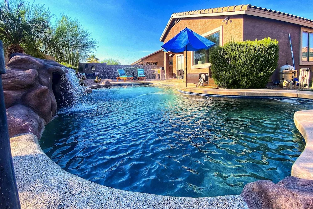 Fire Pit, Covered Patio: Stylish Goodyear Refuge