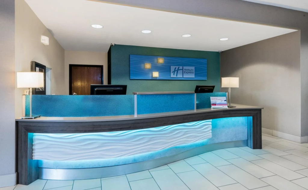 Holiday Inn Express Hotel and Suites Fort Worth/I-20