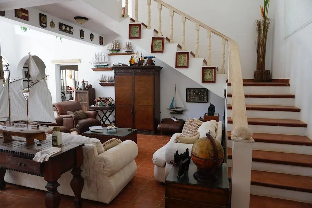 Baoba Breeze Bed & Breakfast- beachfront paradise