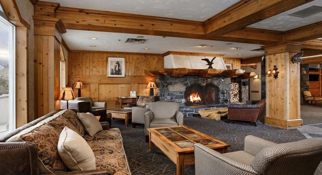 The Rundlestone Lodge