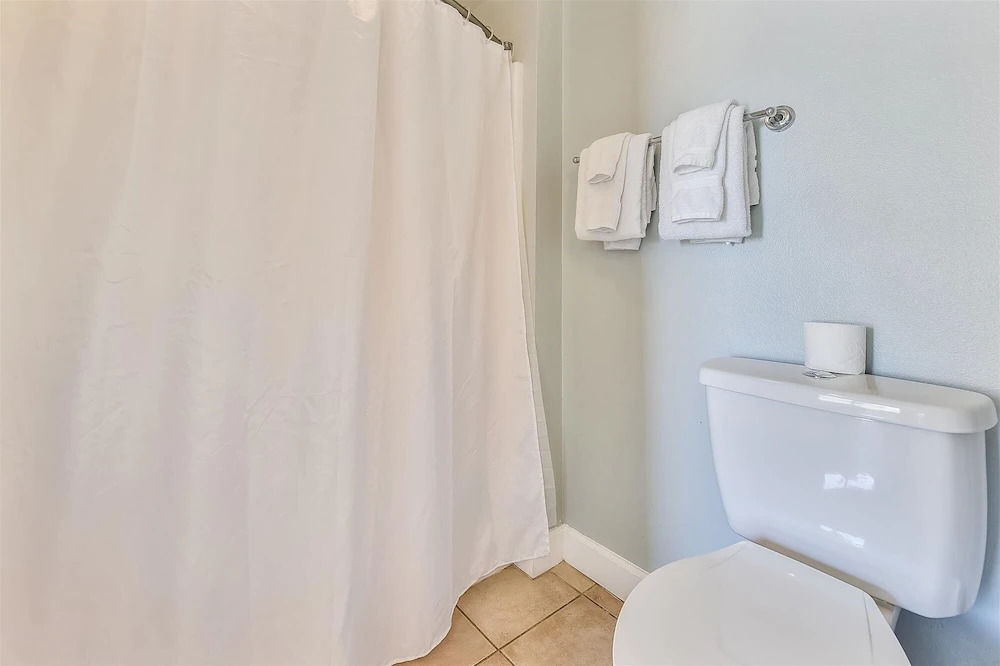 Shores Of Panama 325 - 3rd Floor, Updated, Free Fun! Sleeps 6. 1 Bedroom Condo by RedAwning