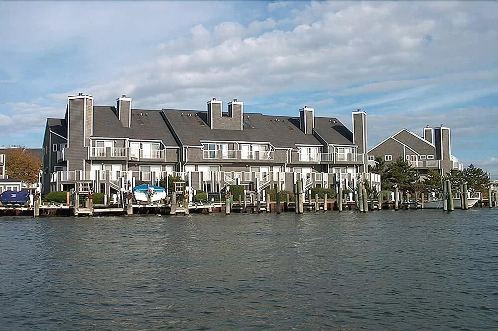 Harbour Island 21C 2 Bedrooms 3.5 Bathrooms Condo