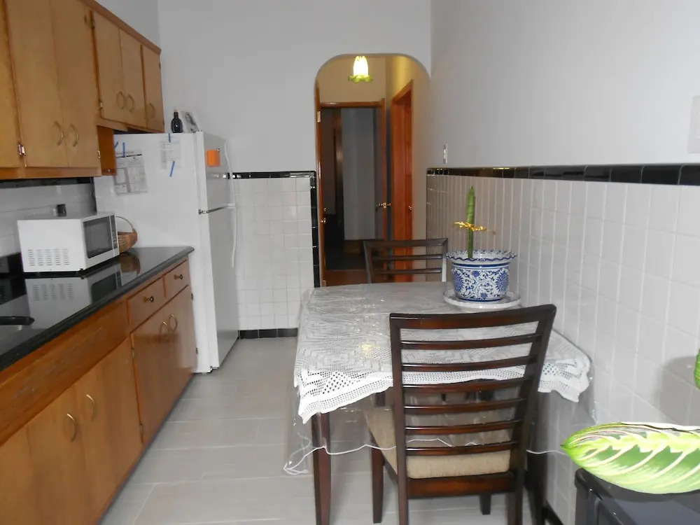 The Comfy First Floor Apartment, Ridgewood, Queens