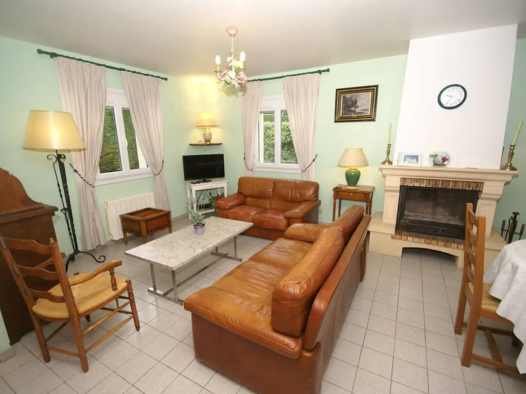 Snug holiday home in Denneville Plage near beach