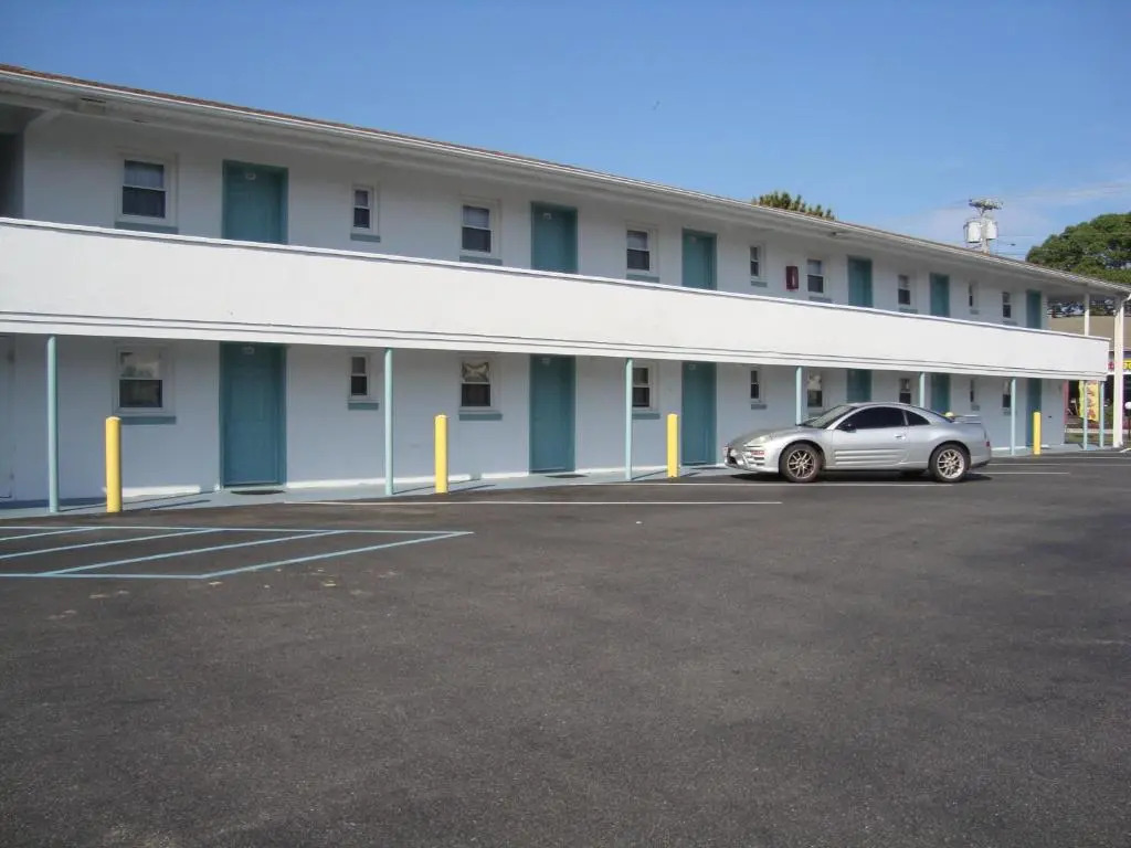Budget Inn