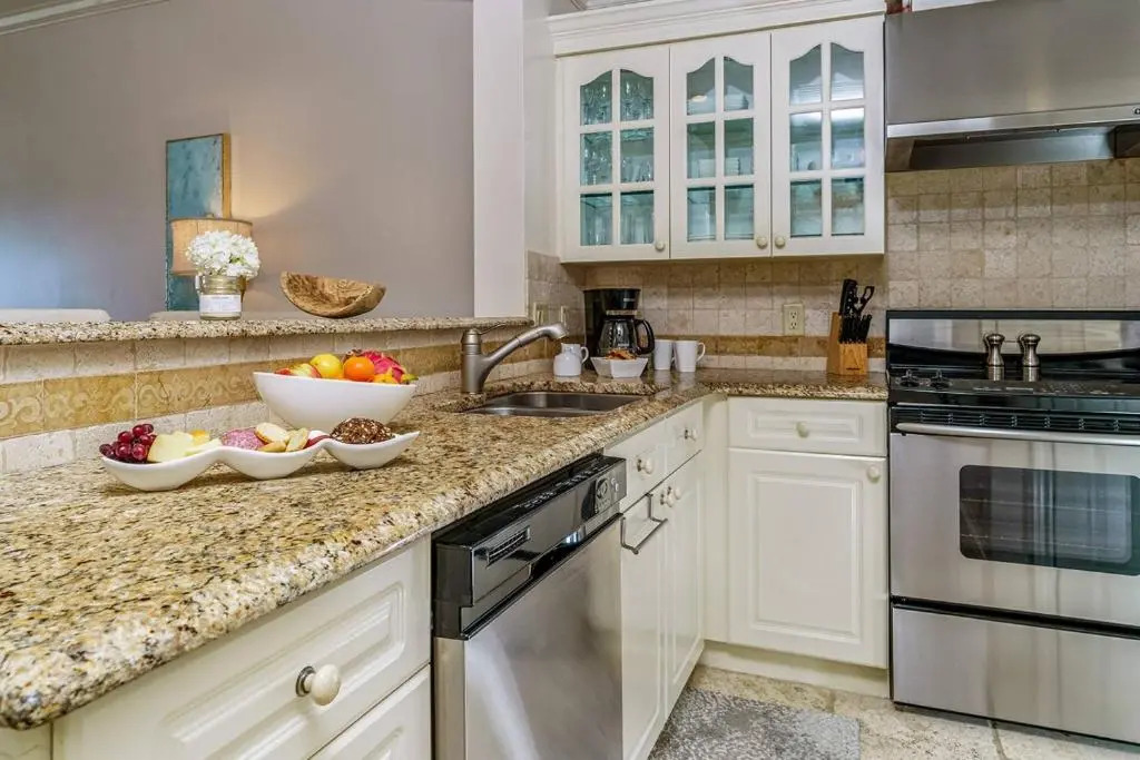 Beach Manor 410