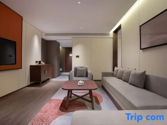 Maison New Century Hotel Xisheng Lu'an