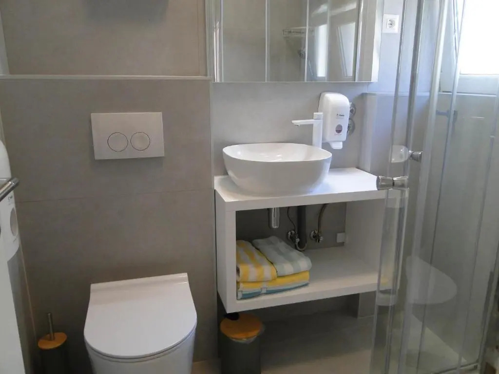 Rooms Tepli Bok