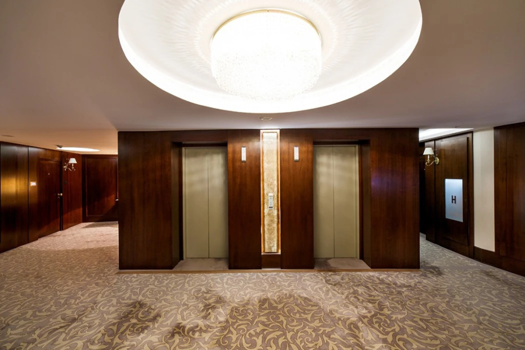 Hotel International