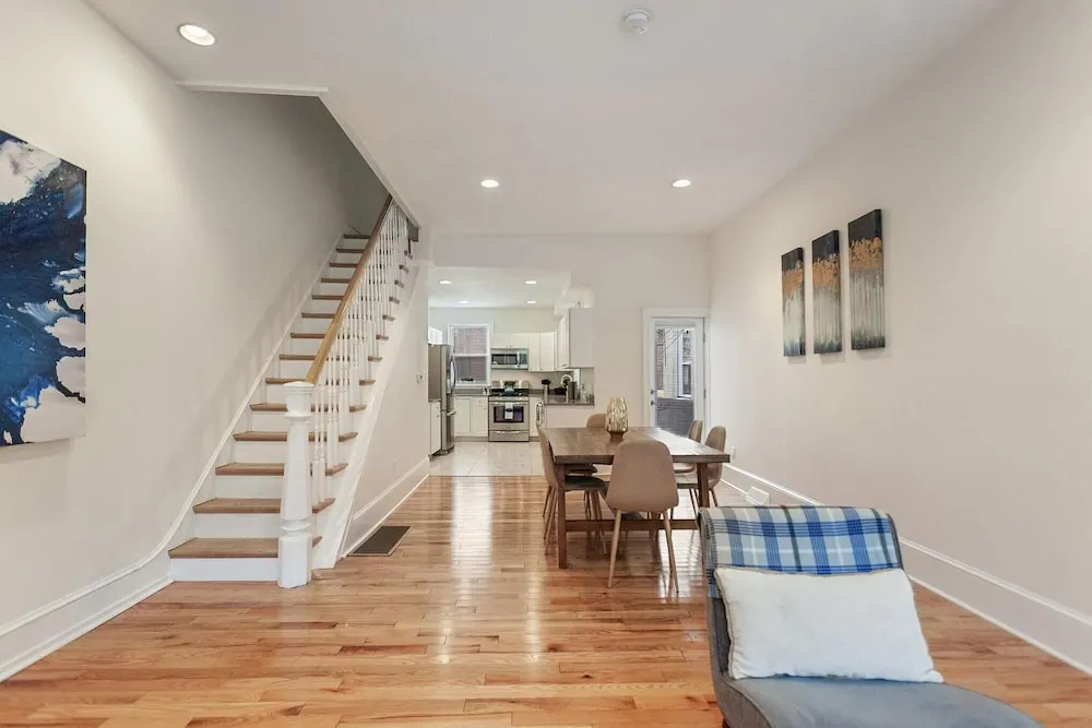 2342 Catharine